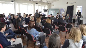 Jezik, književnost i mediji